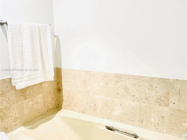 151 SE 15th Rd # 2503, Miami FL 33129