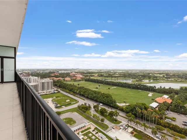 5252 NW 85th Ave # 2106, Doral FL 33166