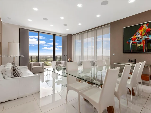 5252 NW 85th Ave # 2106, Doral FL 33166