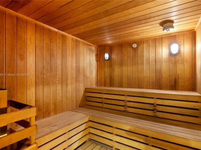 5252 NW 85th Ave # 2106, Doral FL 33166