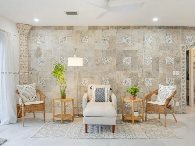 1311 Pierce St # 1, Hollywood FL 33019