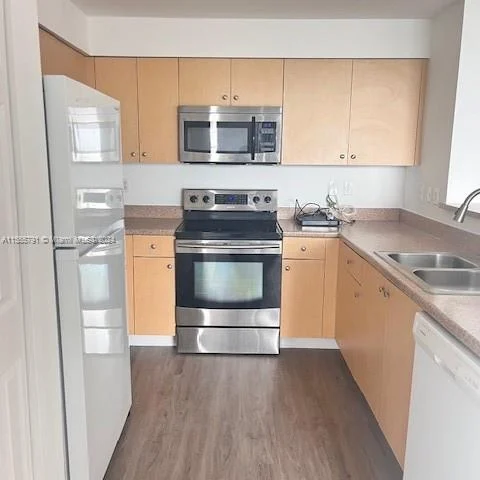 616 Clearwater Park Rd # 504, West Palm Beach FL 33401