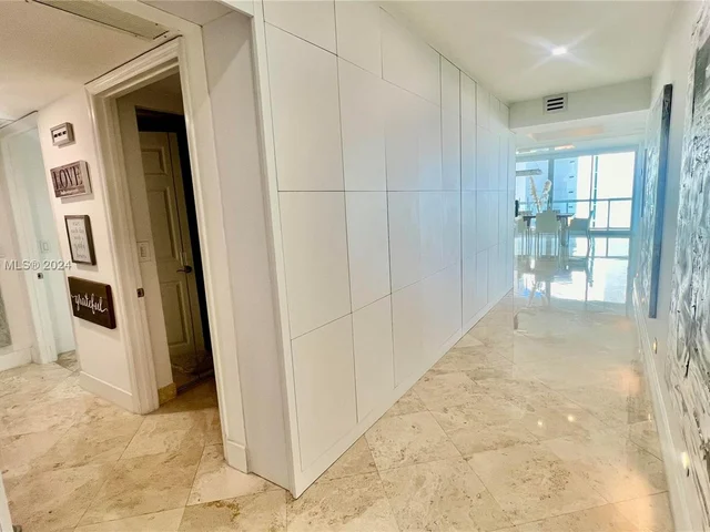 16400 Collins Ave # 841, Sunny Isles Beach FL 33160