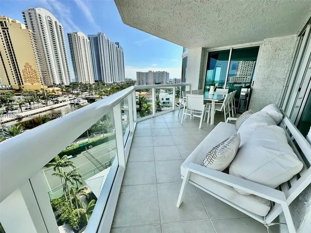 16400 Collins Ave # 841, Sunny Isles Beach FL 33160