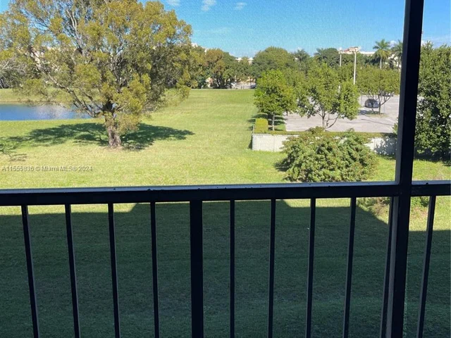 9455 W Flagler St # 310C, Miami FL 33174