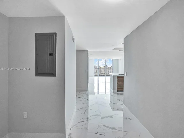 330 Sunny Isles Blvd # 2205, Sunny Isles Beach FL 33160