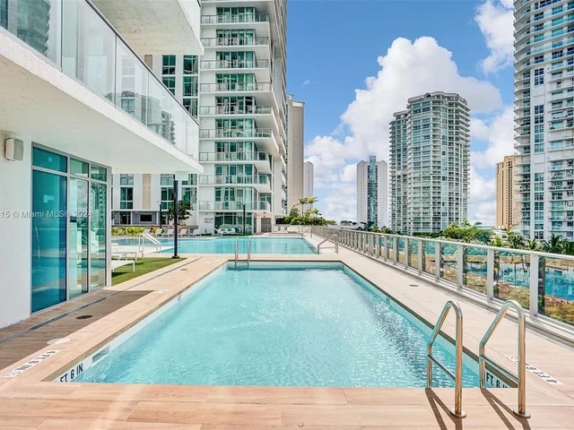 330 Sunny Isles Blvd # 2205, Sunny Isles Beach FL 33160