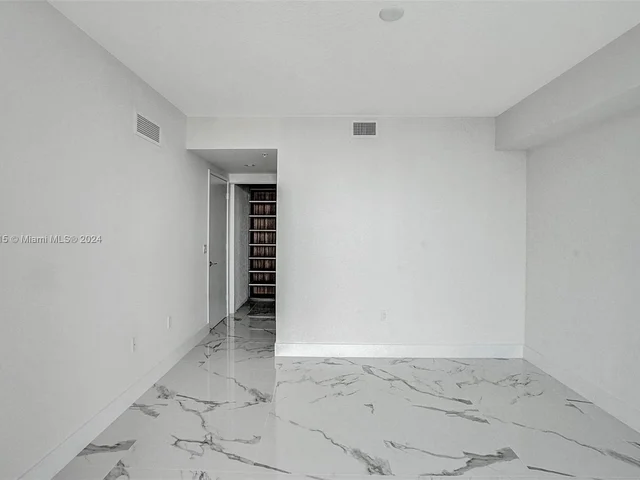 330 Sunny Isles Blvd # 2205, Sunny Isles Beach FL 33160