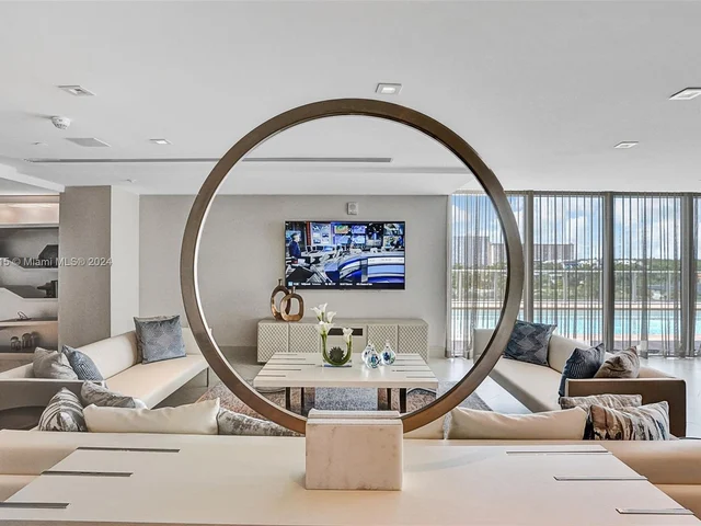 330 Sunny Isles Blvd # 2205, Sunny Isles Beach FL 33160