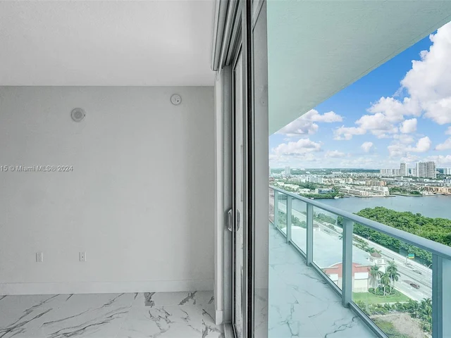 330 Sunny Isles Blvd # 2205, Sunny Isles Beach FL 33160