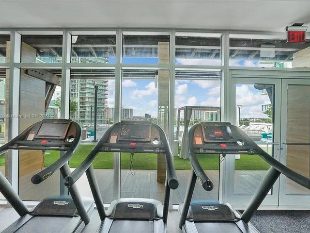 330 Sunny Isles Blvd # 2205, Sunny Isles Beach FL 33160