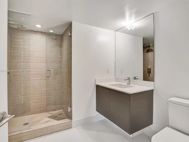 330 Sunny Isles Blvd # 2205, Sunny Isles Beach FL 33160