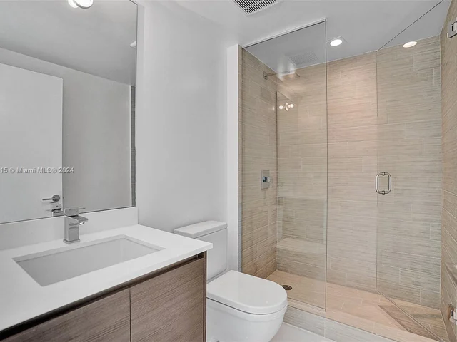 330 Sunny Isles Blvd # 2205, Sunny Isles Beach FL 33160