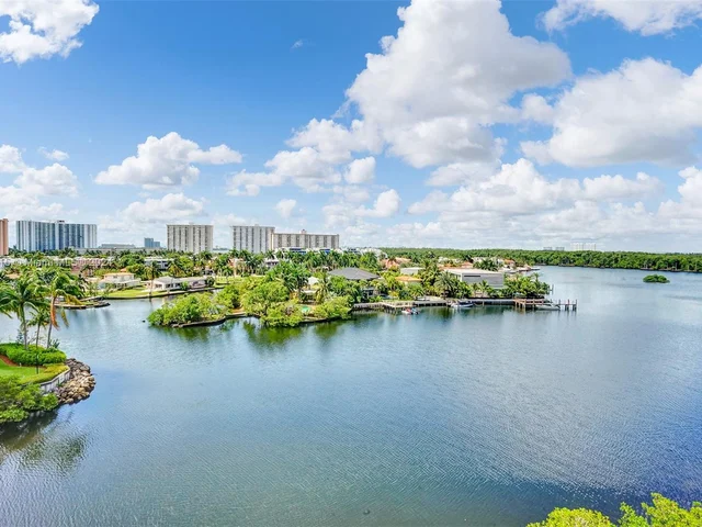 330 Sunny Isles Blvd # 2205, Sunny Isles Beach FL 33160