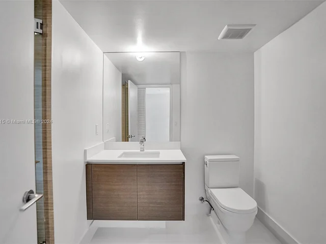 330 Sunny Isles Blvd # 2205, Sunny Isles Beach FL 33160