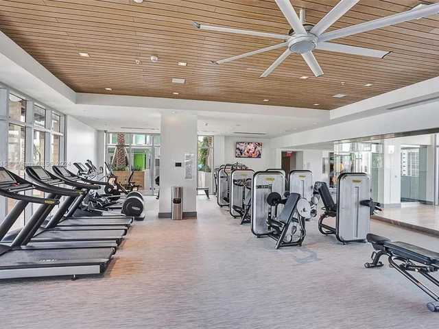 330 Sunny Isles Blvd # 2205, Sunny Isles Beach FL 33160