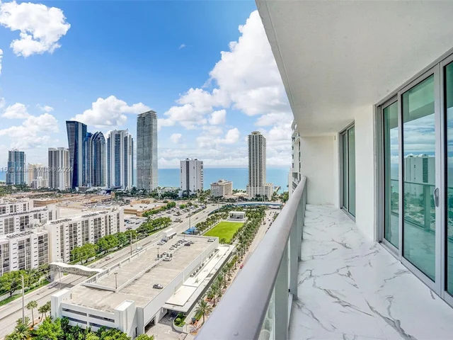 330 Sunny Isles Blvd # 2205, Sunny Isles Beach FL 33160