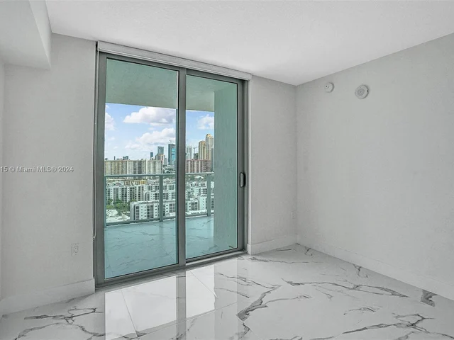 330 Sunny Isles Blvd # 2205, Sunny Isles Beach FL 33160