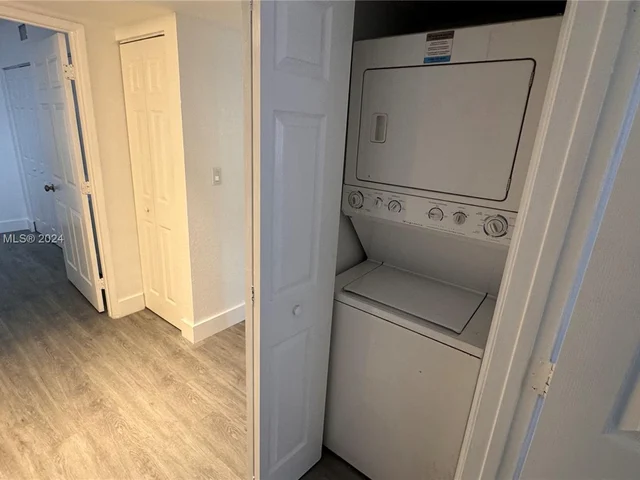 14921 SW 82nd Ln # 108, Miami FL 33193