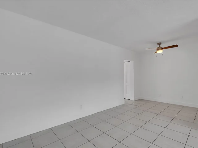 6905 Rue Vendome # 2, Miami Beach FL 33141