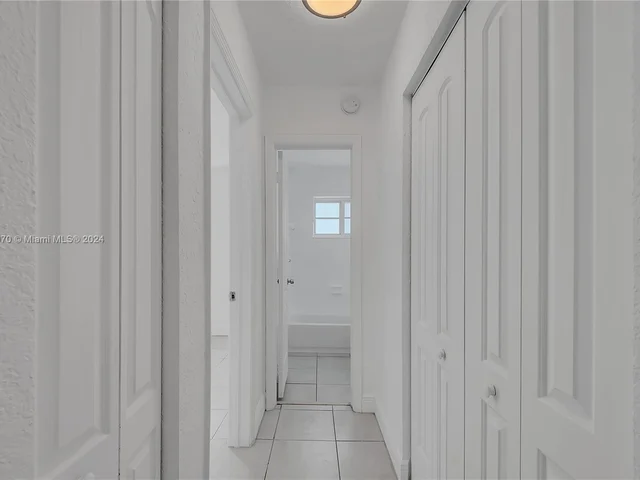 6905 Rue Vendome # 2, Miami Beach FL 33141