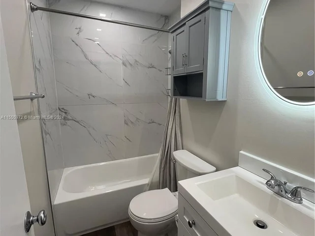 3642 NE 171st St # 307, North Miami Beach FL 33160