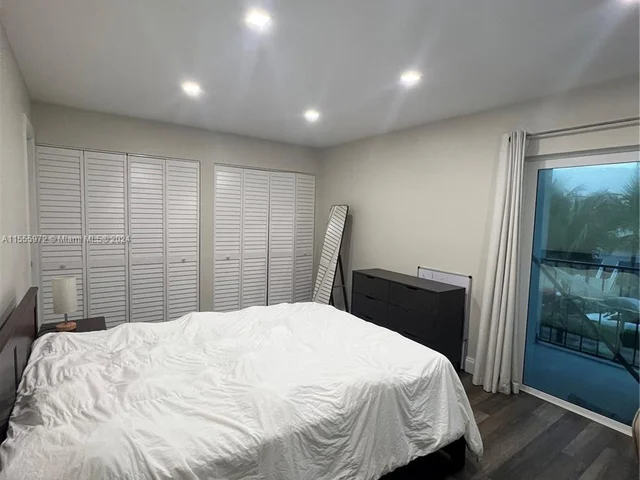 3642 NE 171st St # 307, North Miami Beach FL 33160