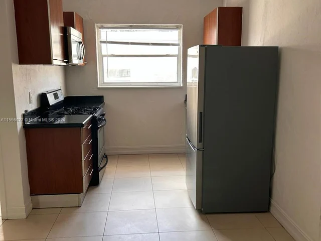 500 14th St # 205, Miami Beach FL 33139