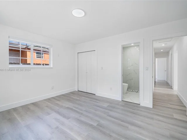 810 NW 117th St, Miami FL 33168