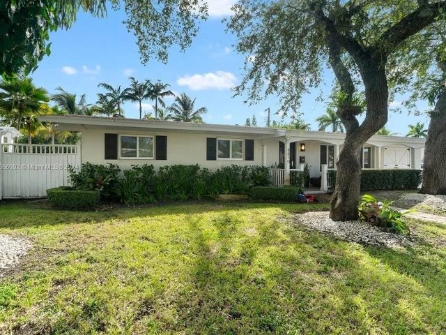 8870 SW 86th St, Miami FL 33173