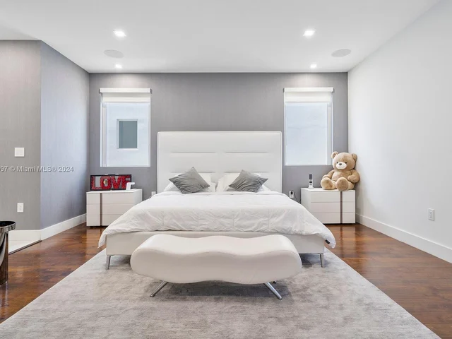 7430 NW 97th Pl # 0, Doral FL 33178