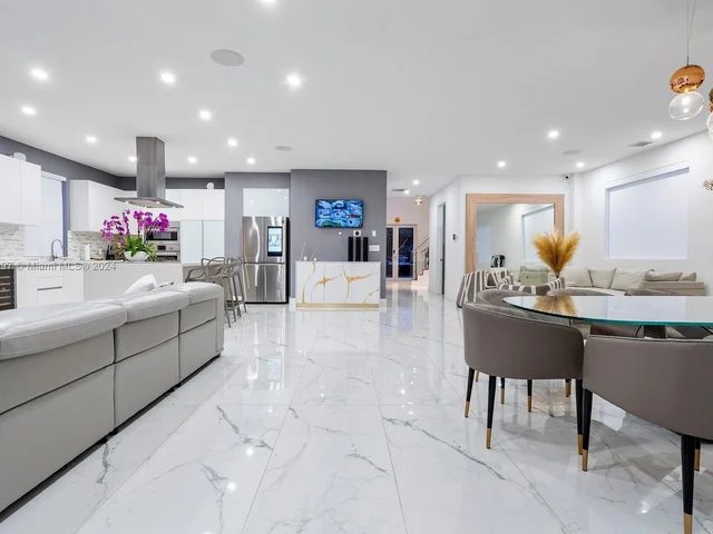 7430 NW 97th Pl # 0, Doral FL 33178