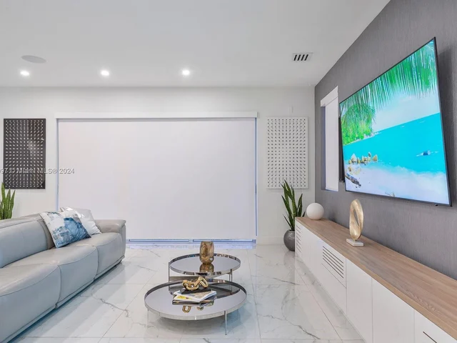 7430 NW 97th Pl # 0, Doral FL 33178