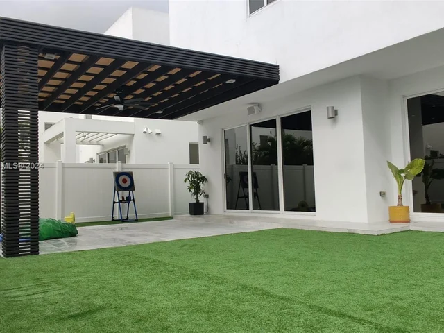 7430 NW 97th Pl # 0, Doral FL 33178