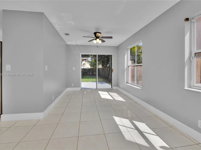 6277 Duval Dr, Margate FL 33063