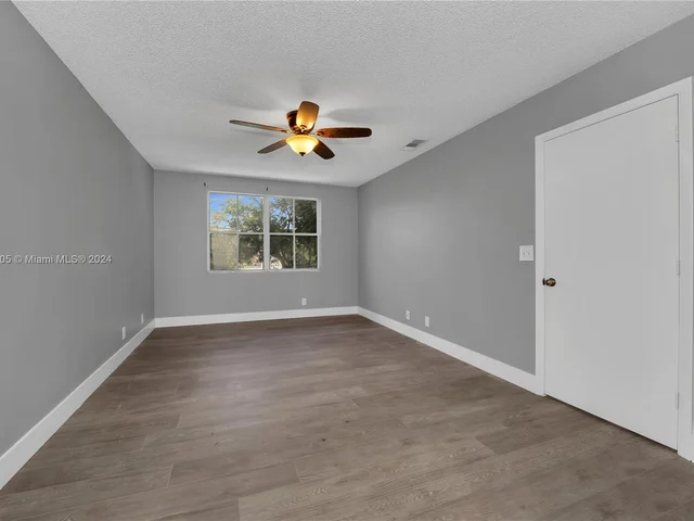 6277 Duval Dr, Margate FL 33063