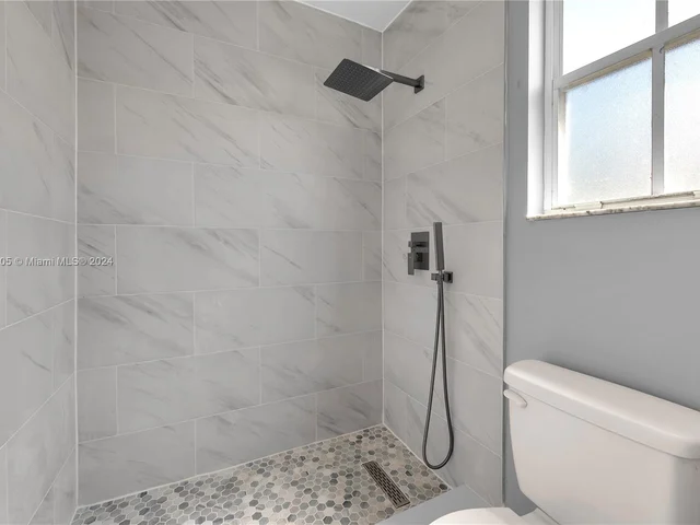 6277 Duval Dr, Margate FL 33063