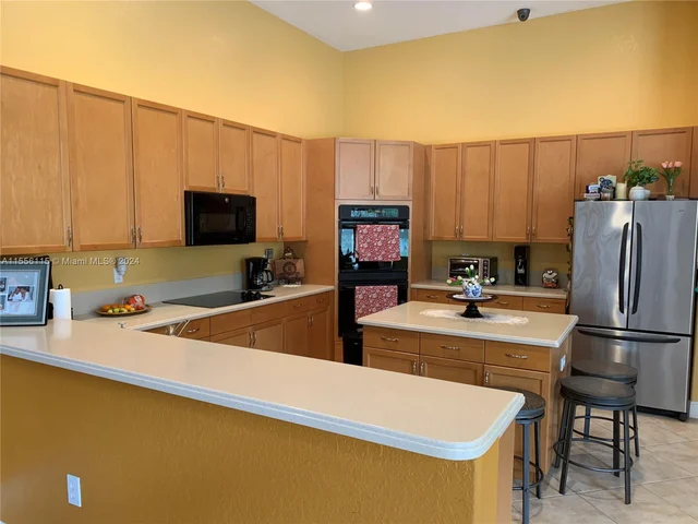 4723 SW 195th Way, Miramar FL 33029