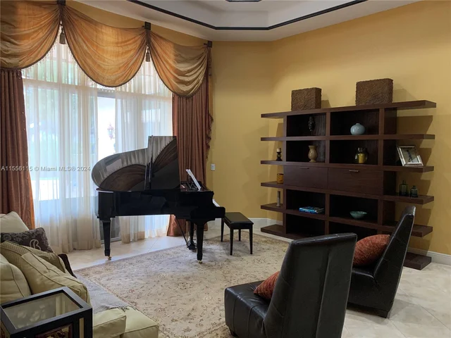 4723 SW 195th Way, Miramar FL 33029