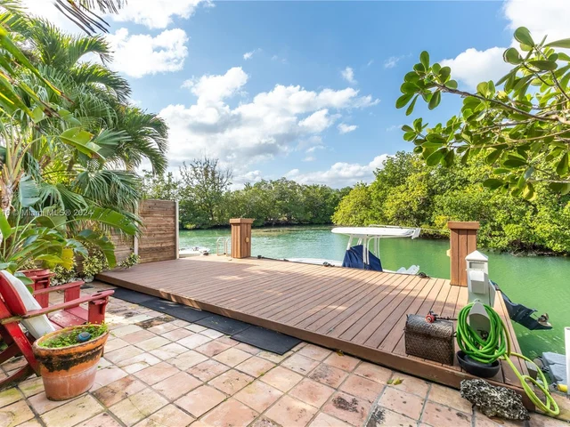 857 Michael St, Miami Beach FL 33141