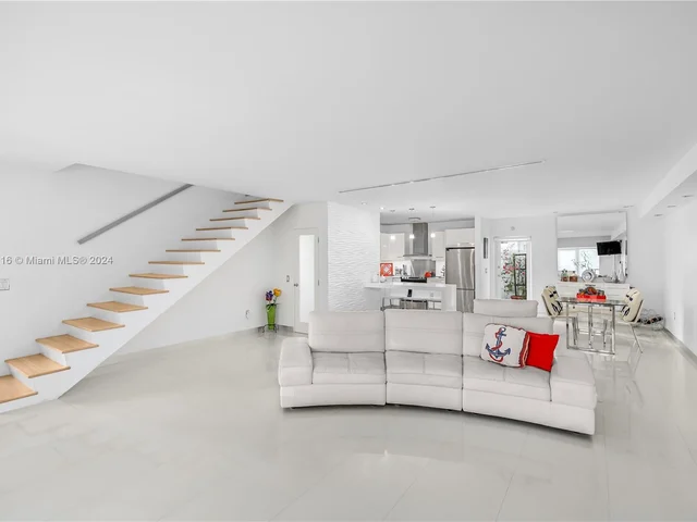 857 Michael St, Miami Beach FL 33141