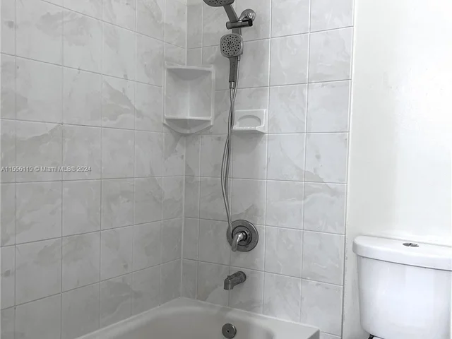 15840 SW 151st Ter, Miami FL 33196