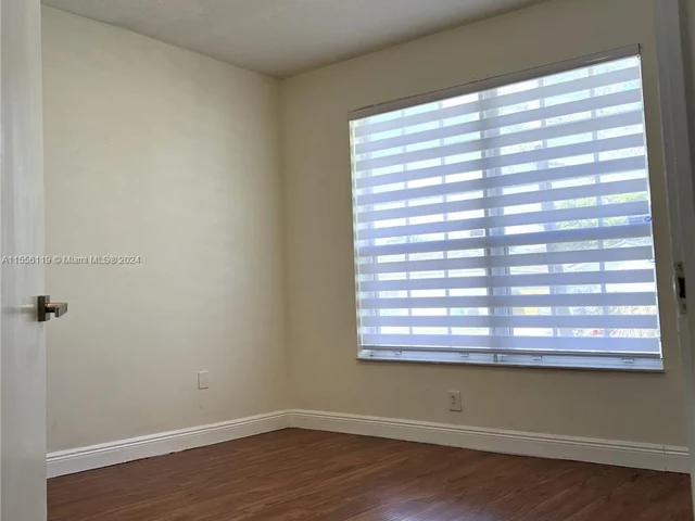 15840 SW 151st Ter, Miami FL 33196