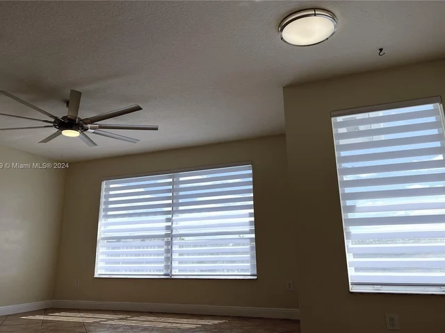 15840 SW 151st Ter, Miami FL 33196