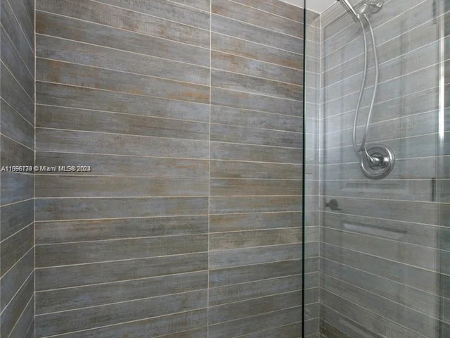 9005 SW 56th St # 0, Miami FL 33165