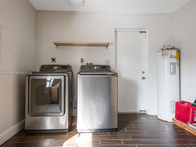 9005 SW 56th St # 0, Miami FL 33165