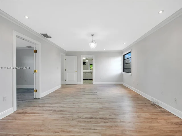 9005 SW 56th St # 0, Miami FL 33165