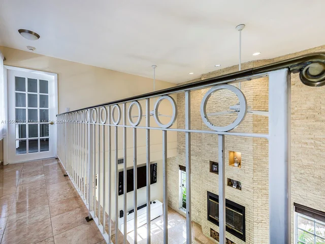 650 Alcazar Ave # 0, Coral Gables FL 33134