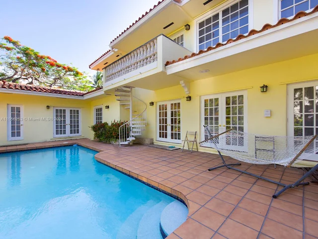 650 Alcazar Ave # 0, Coral Gables FL 33134