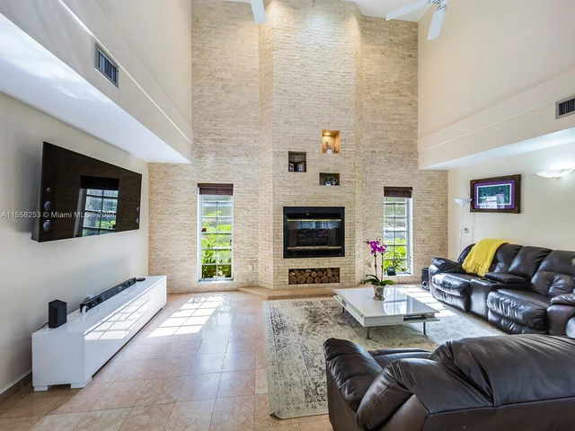 650 Alcazar Ave # 0, Coral Gables FL 33134